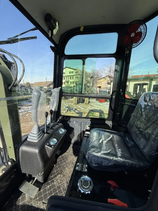 Mini Excavator Müller E1.0B Cabin