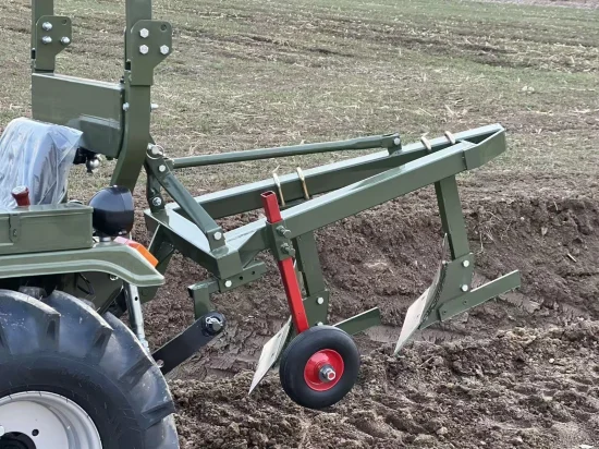 Tractor Müller T18 cu încărcător frontal și set complet de accesorii