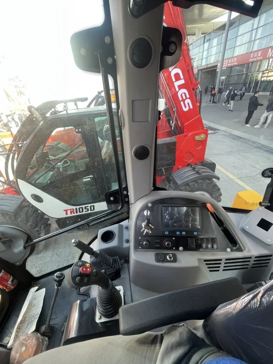 Buldoexcavator Müller B8.0
