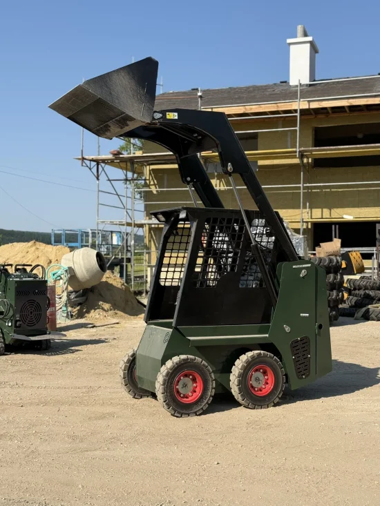 Mini încărcător frontal pe roți Müller S1.5