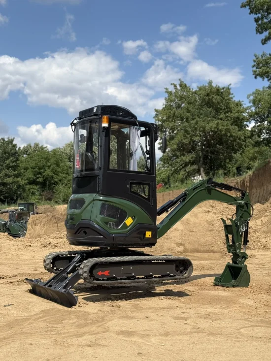 Mini Excavator Müller Е2.5 Pro Cabină