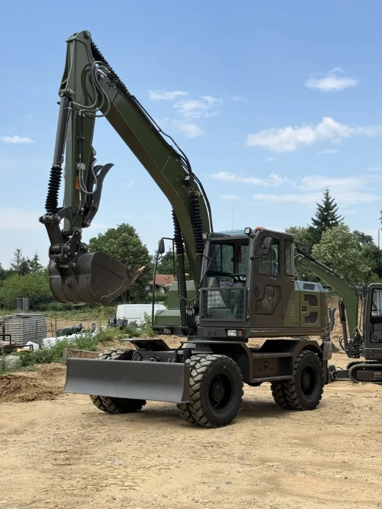Excavator pe roți Müller E11.0W