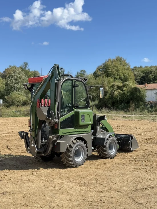 Buldoexcavator Müller B2.8