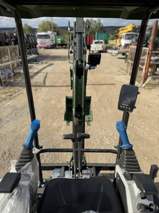 Mini Excavator Müller Е1.7 Pro