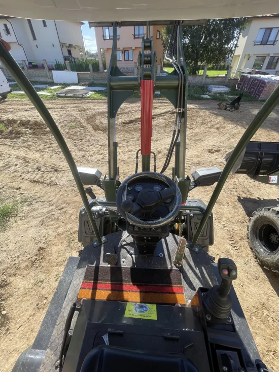 Buldoexcavator Müller B2.5
