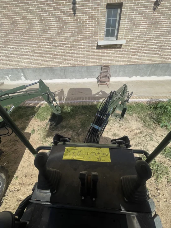 Buldoexcavator Müller B2.5